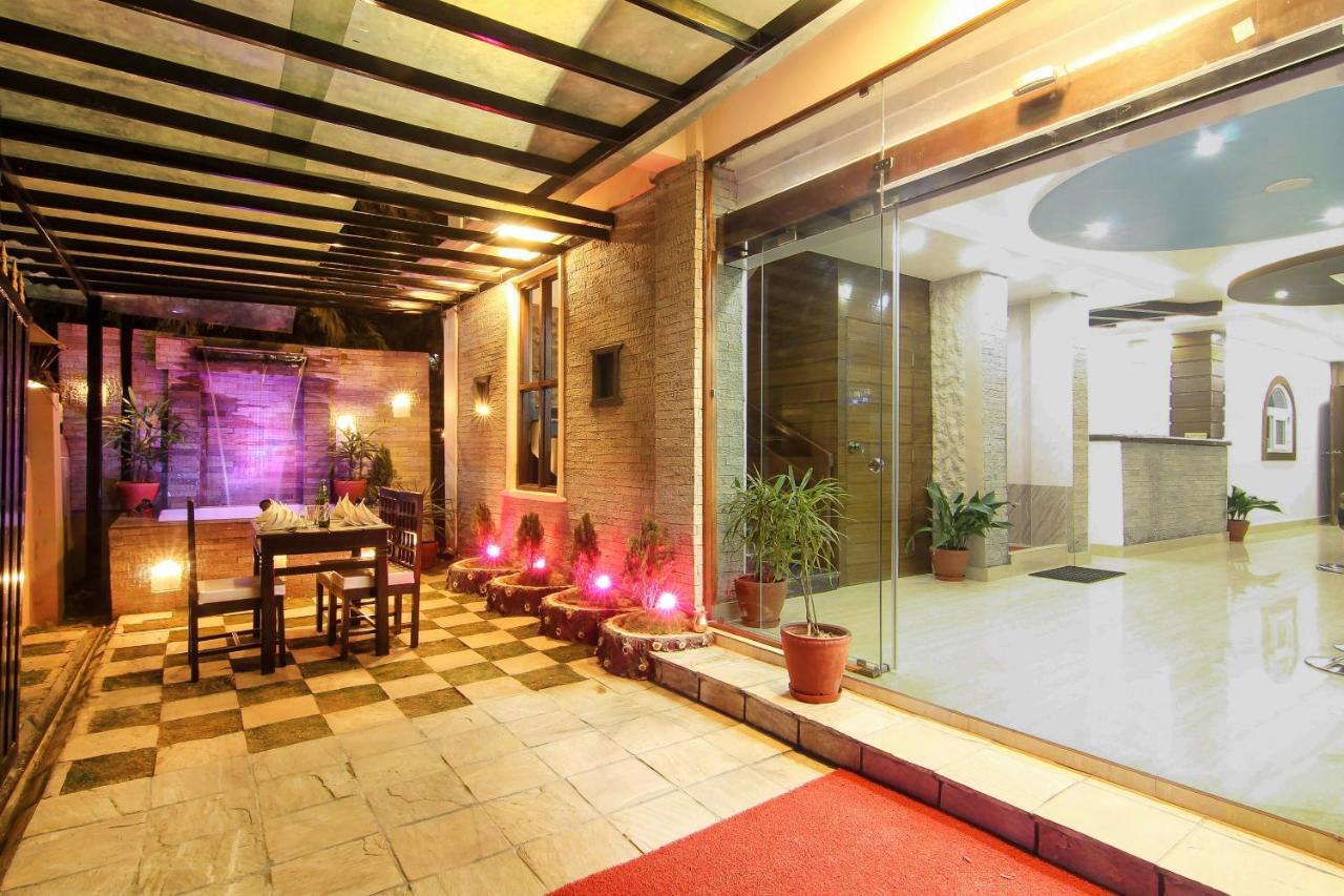 Hotel Lakeside Pvt. Ltd. 博卡拉 外观 照片