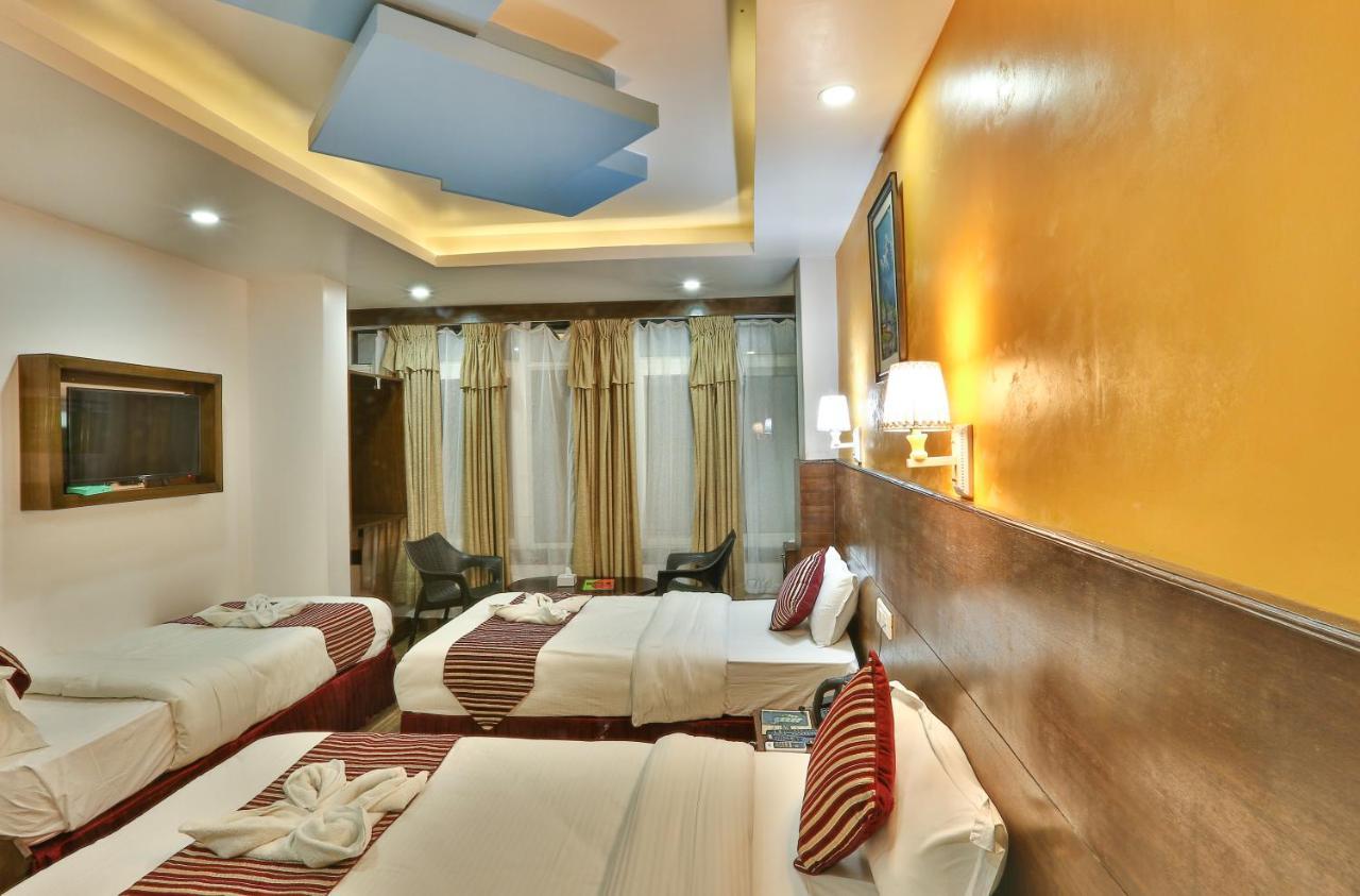 Hotel Lakeside Pvt. Ltd. 博卡拉 外观 照片