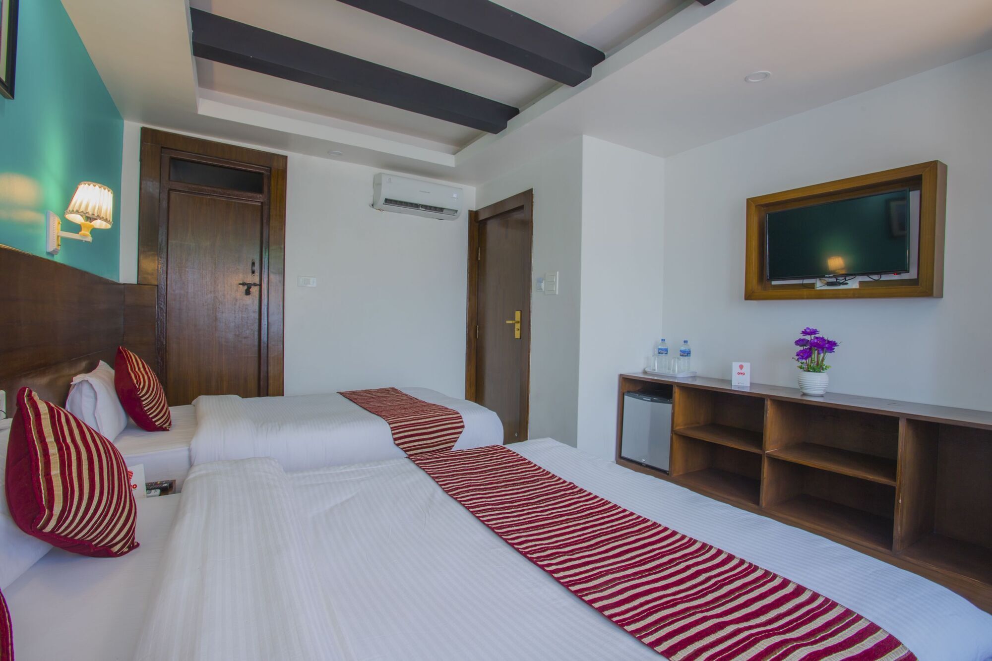 Hotel Lakeside Pvt. Ltd. 博卡拉 外观 照片
